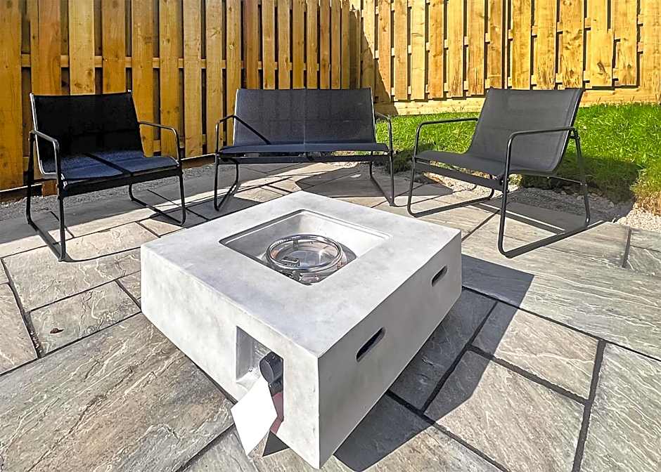 Hamlet Lodge Retreat At Calloose Holiday Park