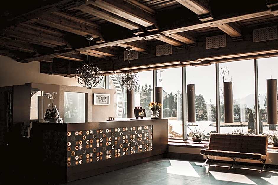 Myn Jacka Hotel & Spa