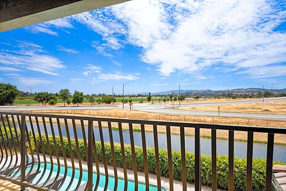 Hampton Inn By Hilton Morgan Hill
