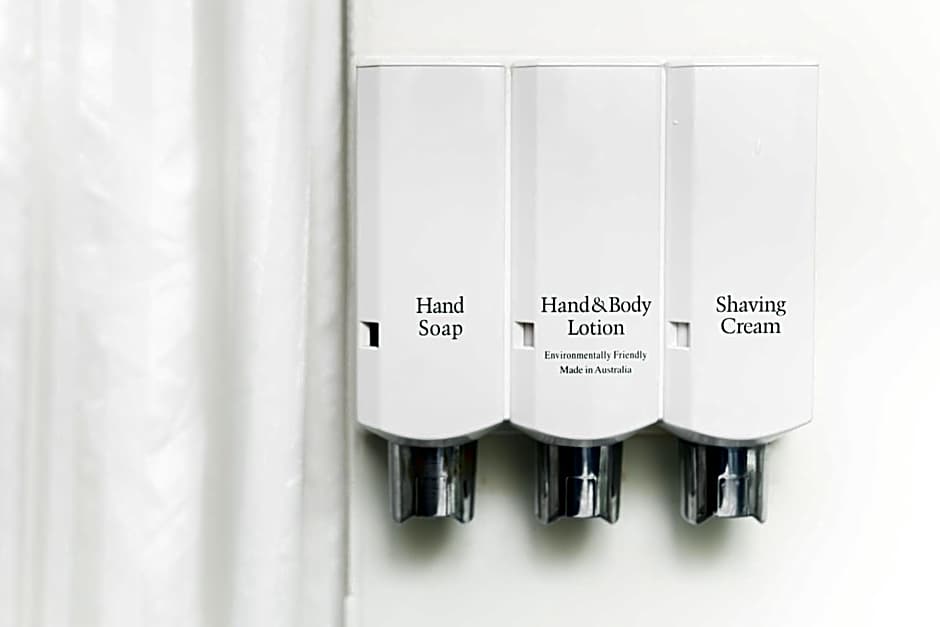 Bay Hotel Apartments (Previously Apartments at Woolmers)