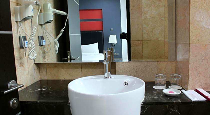 Centro By Orchardz Hotel