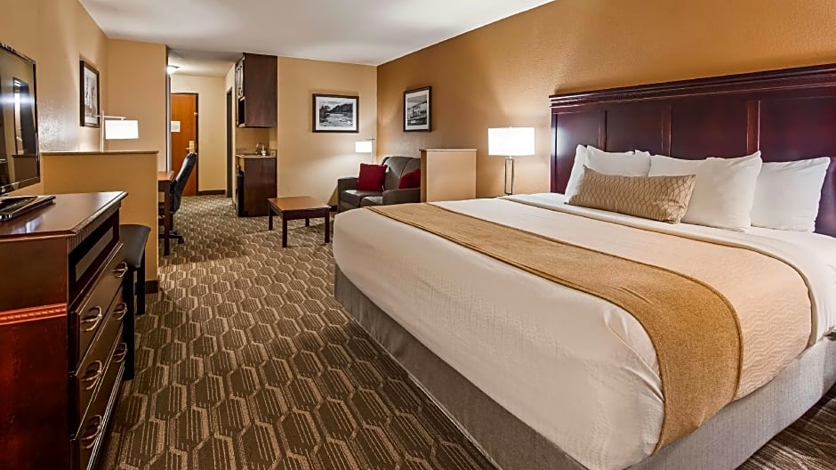 Best Western Granbury Inn & Suites