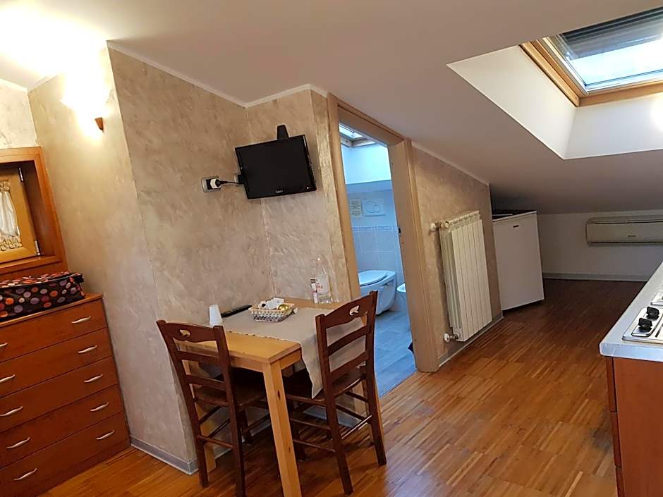 Aurelia Garden Gold B&B