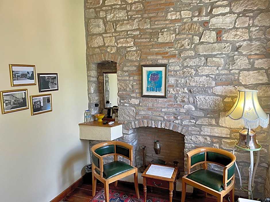 Urla Taş Konak Otel