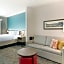 Comfort Inn & Suites Davenport