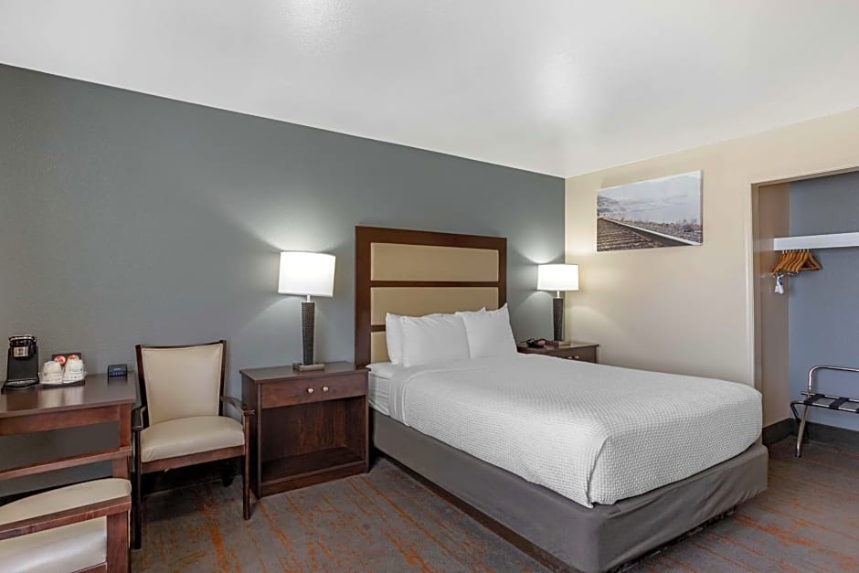 Best Western Sunridge Inn & Conference Center