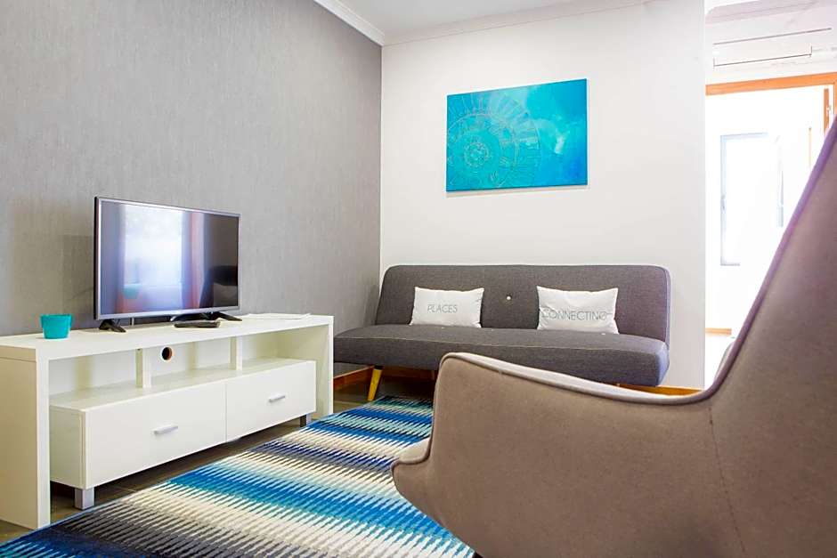 Five Design Rooftop by Storytellers