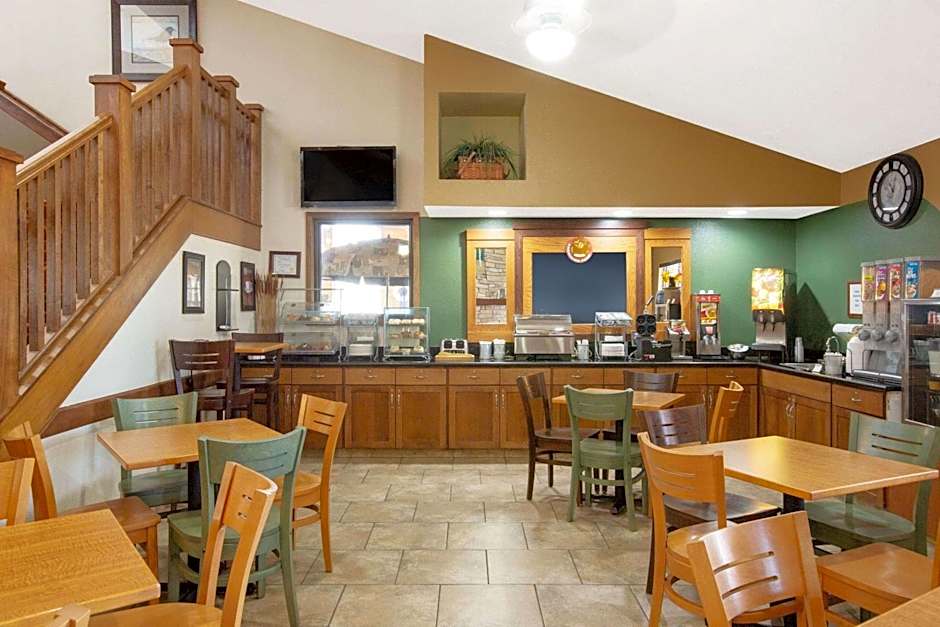 AmericInn by Wyndham Muscatine