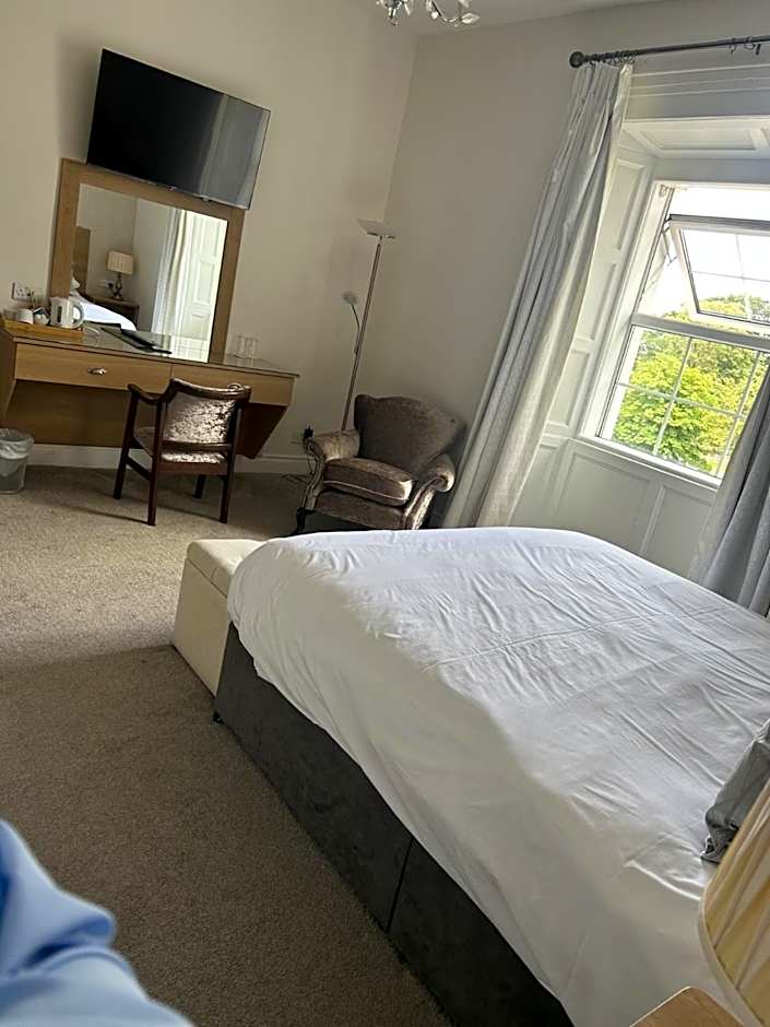 Drummond Hotel