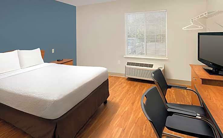 WoodSpring Suites Clarksville Ft. Campbell