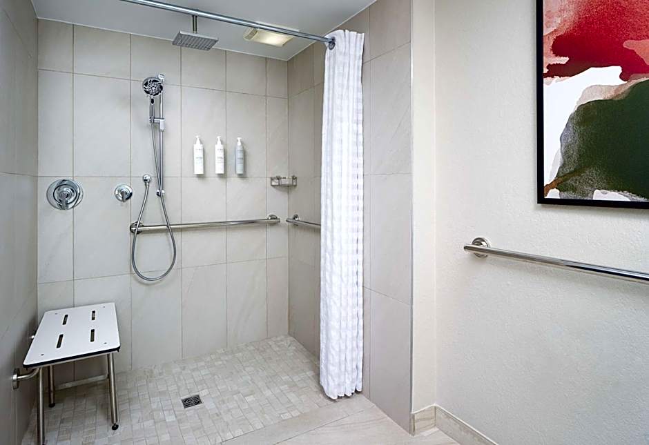 Embassy Suites By Hilton Hotel Memphis