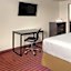 Travelodge by Wyndham Manhasset