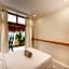 Gratitude Inn