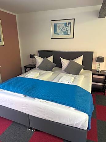 Triple Room with Bathroom