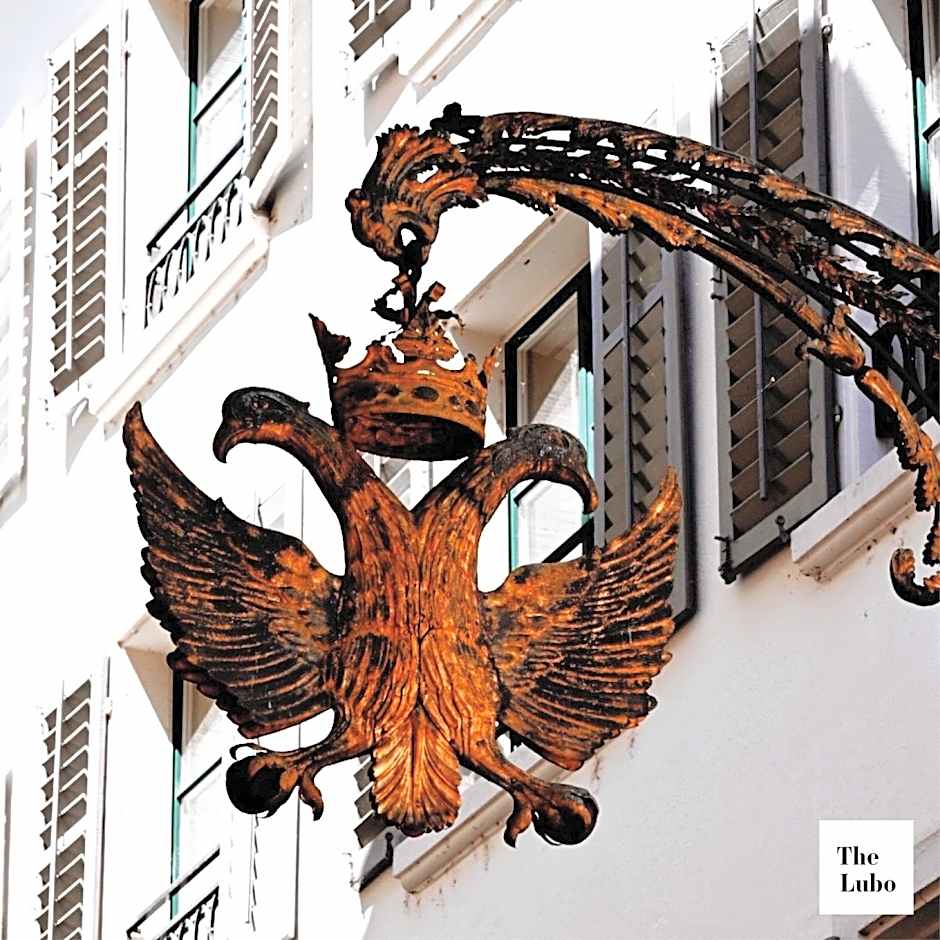 The Lubo - self check-in