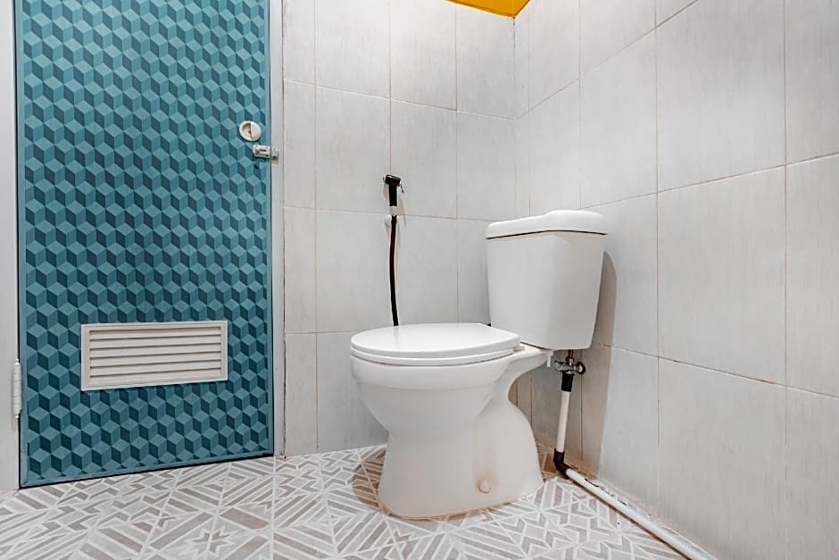 OYO 3132 Mahkota Sivali