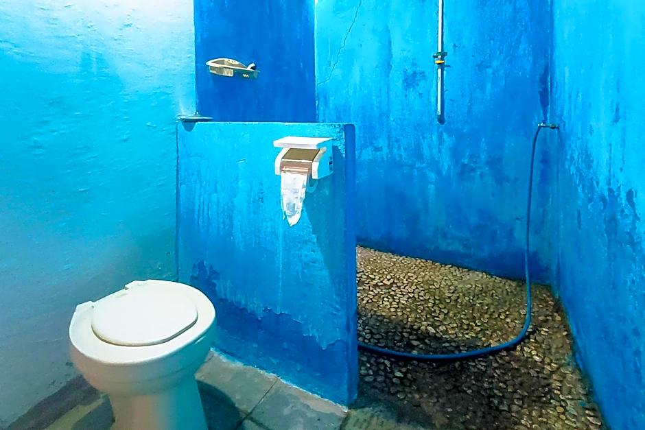 Rejeng Bungalow Near Gangga Waterfall Lombok