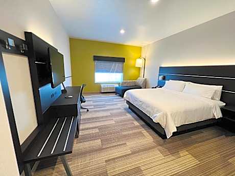 King Room - Hearing Accessible