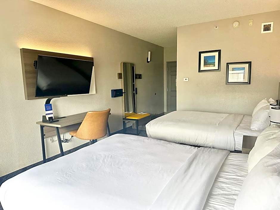Comfort Inn & Suites Cartersville - Emerson Lake Point