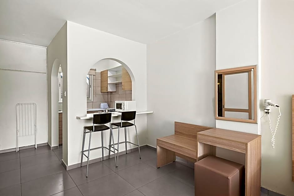 Pandream Hotel Apartments