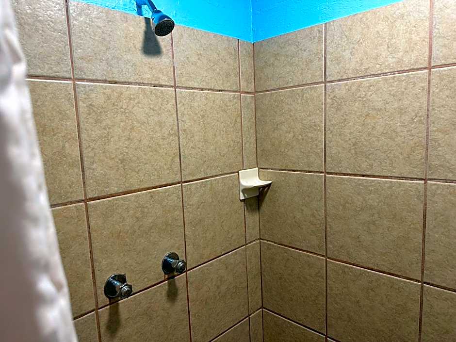 Westgate Manor Motel Austintown & Youngstown OHIO