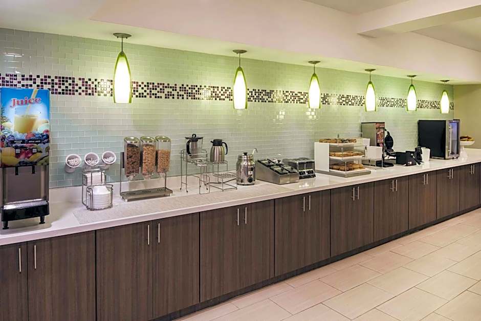 La Quinta Inn & Suites by Wyndham Milledgeville