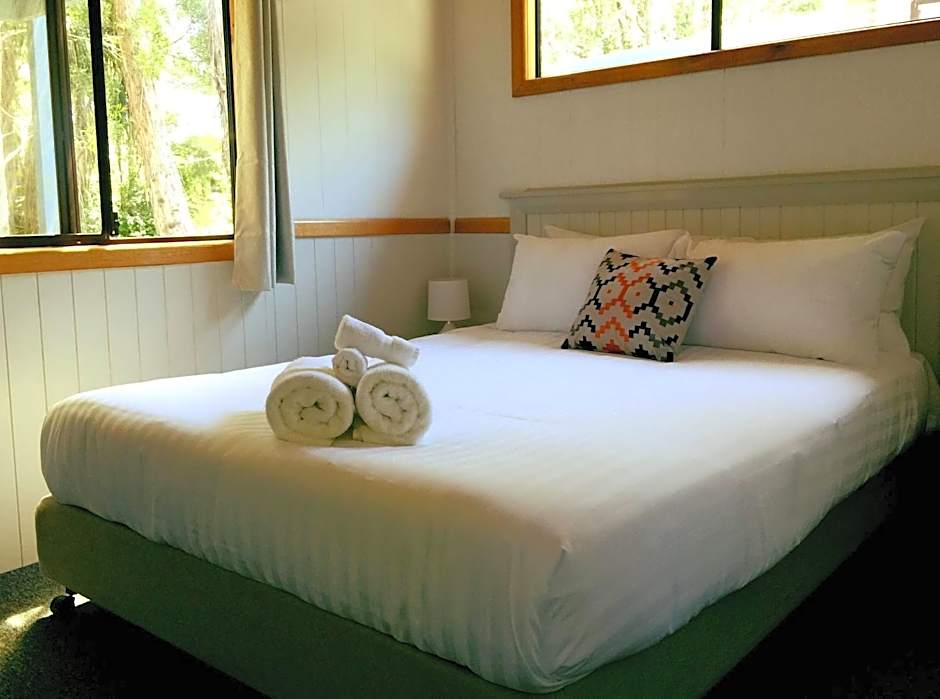 Strahan Retreat Holiday Park