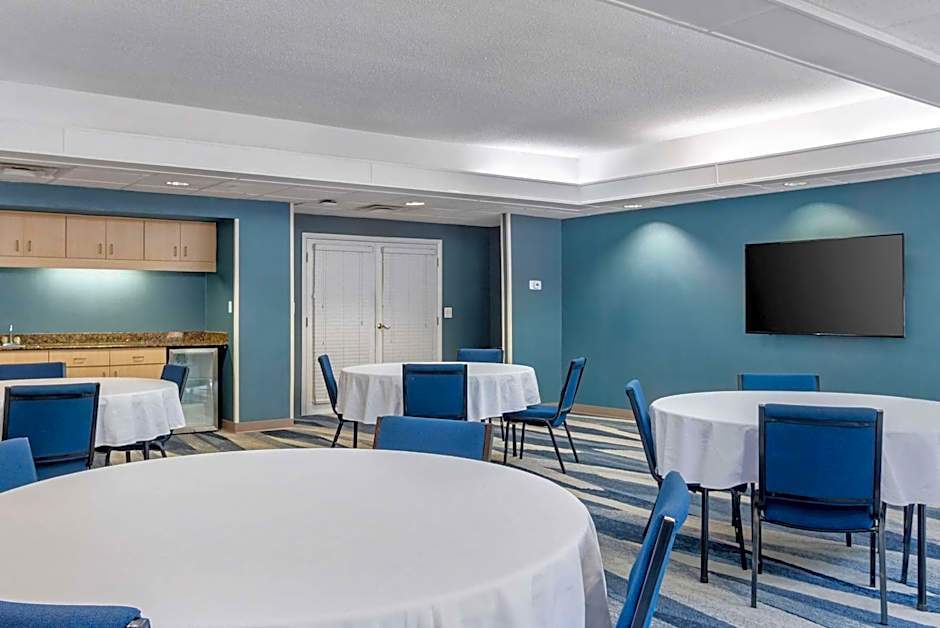 Comfort Suites Gastonia - Charlotte