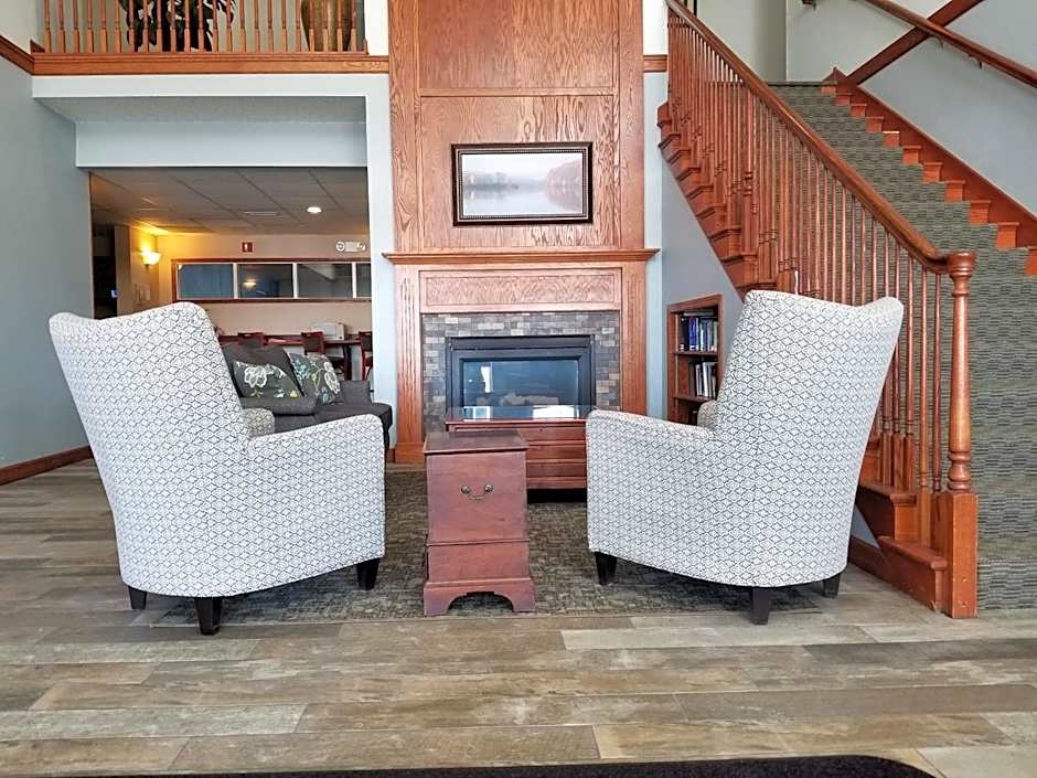 GrandStay Hotel & Suites Hastings