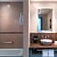 Staybridge Suites Yas Island Abu Dhabi By IHG