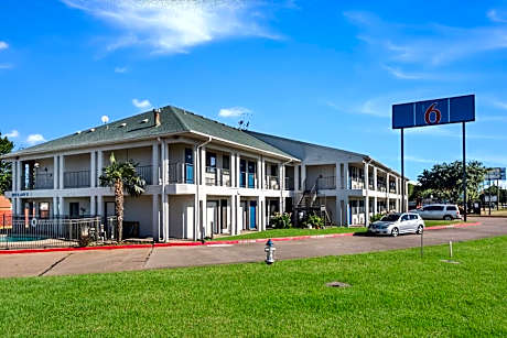 Motel 6 Irving - Loop 12