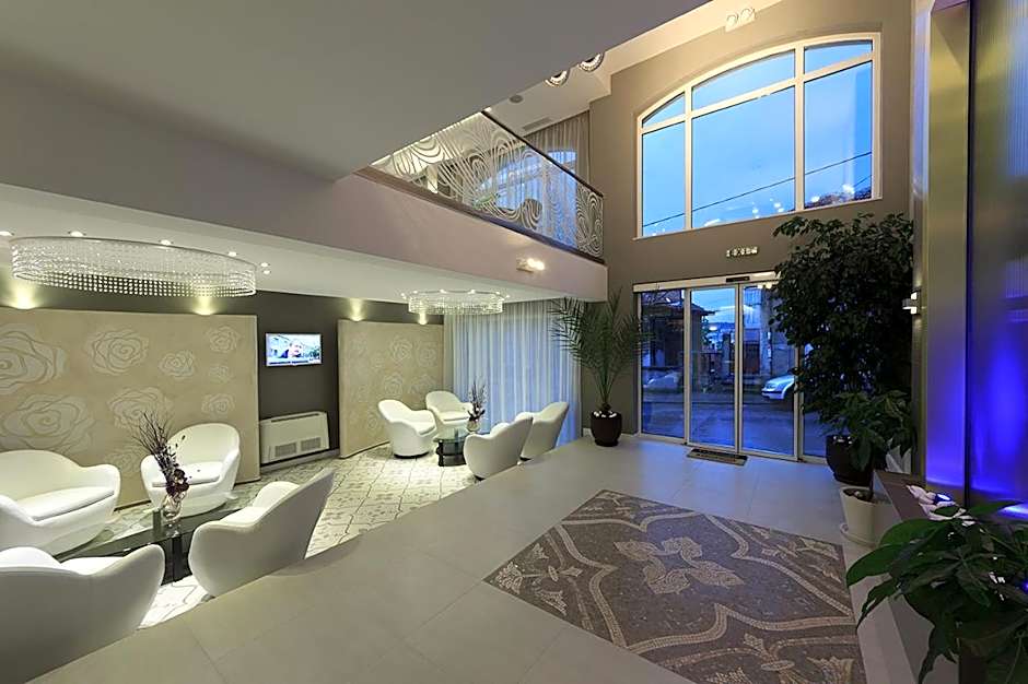 Agusta Hotel, Garden & SPA