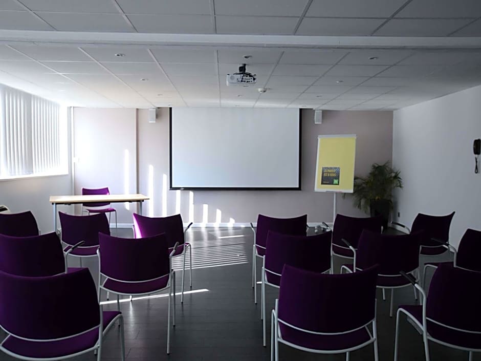 Ibis Styles Evry Lisses