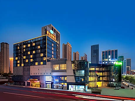Vienna Hotel Guizhou Zunyi Xinpu Riyue Xingcheng