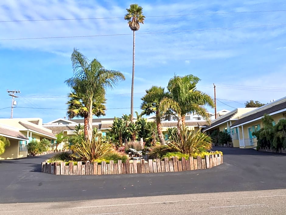 Beach Bungalow Inn And Suites