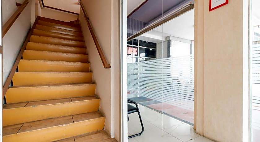 OYO 90591 Sanaya Guest House Syariah