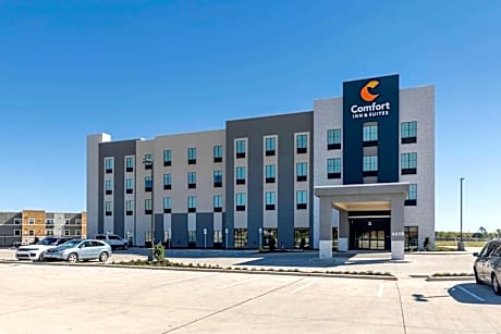 Comfort Inn & Suites Balch Springs - SE Dallas
