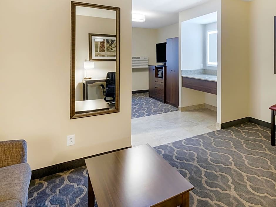 Country Inn & Suites by Radisson, Grandville-Grand Rapids West, MI