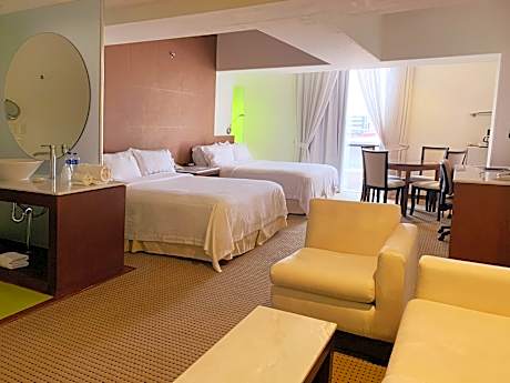 Executive Suite, 2 double beds