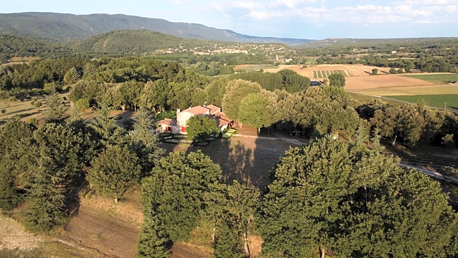 Les Néfliers chambre d'hôtes