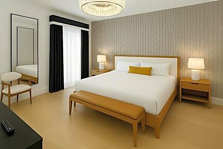Executive King Room