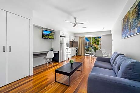 Two-Bedroom Suite - Triple