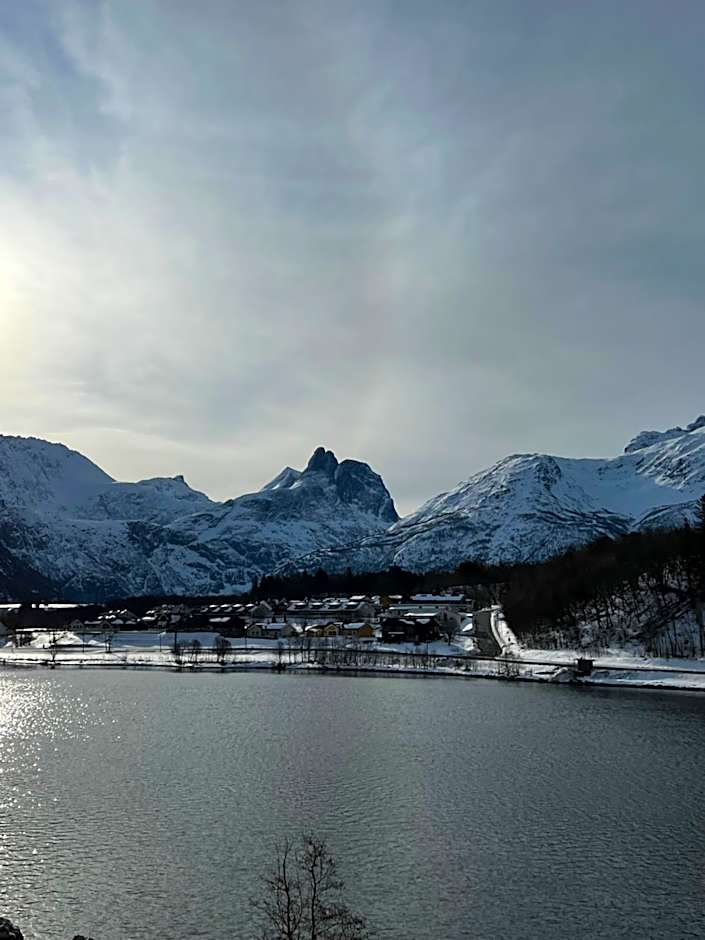 Frichs Ekspress Åndalsnes