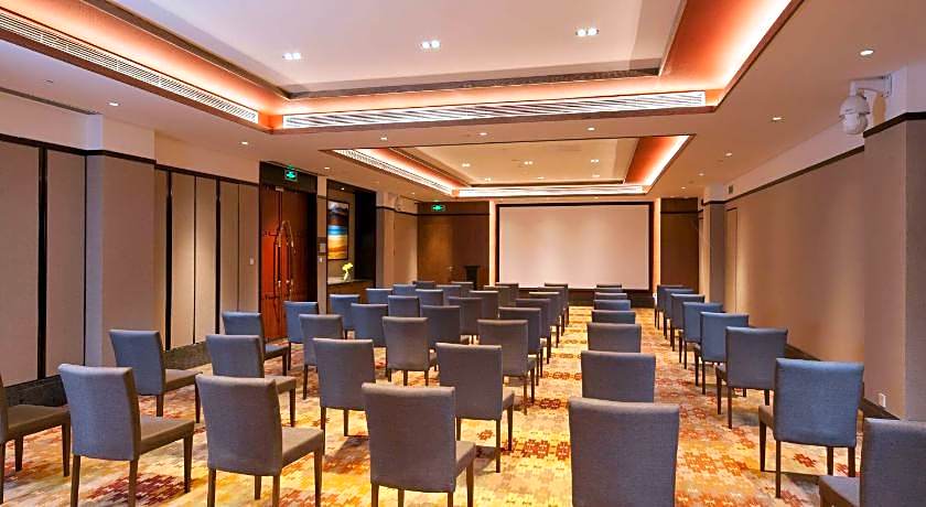 Hilton Garden Inn Shangri-La