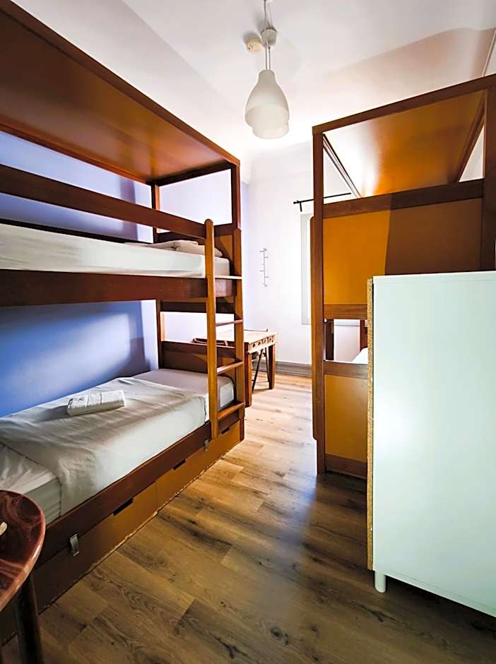 Ey Lisbon GuestHouse