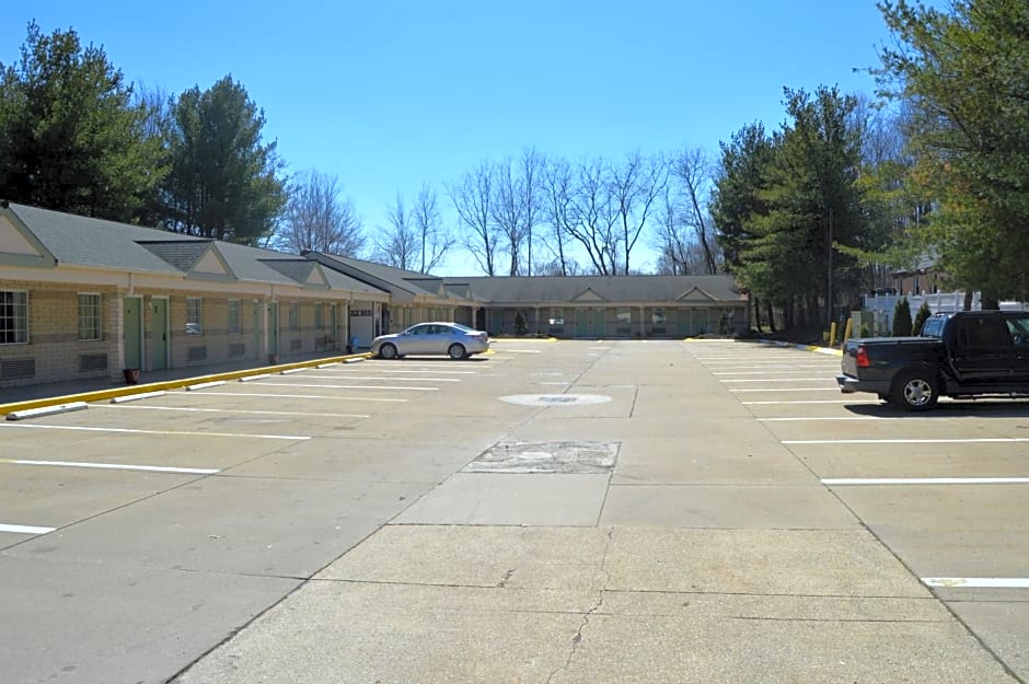 Economy Inn Cuyahoga Falls