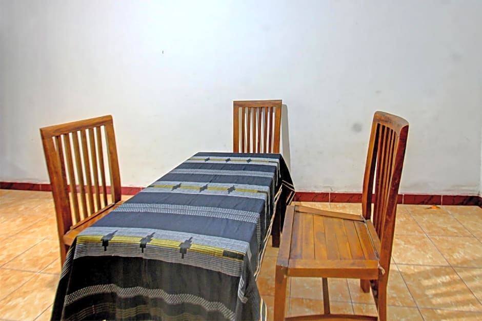 Hotel O Diwi Homestay