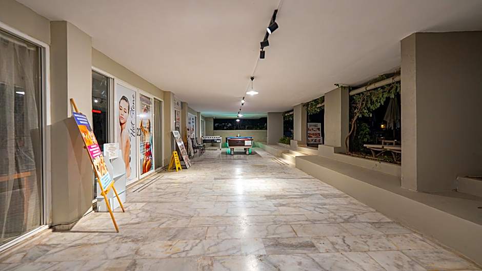 Begonville Hotel