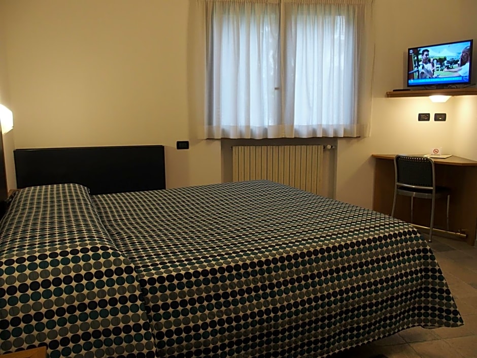Hotel Eden