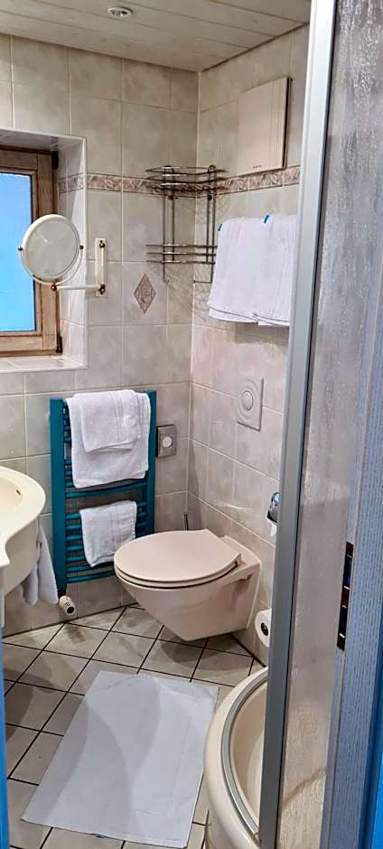 Hotel Garni "Am Ellinger Tor"